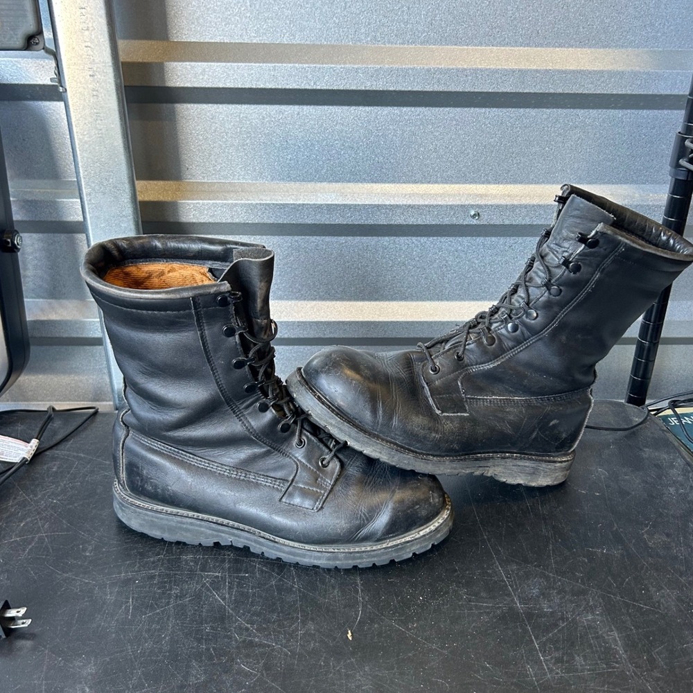 Vintage Black Leather Combat Boots Vibram Sole High Top Lace Up Mens 11 W C2